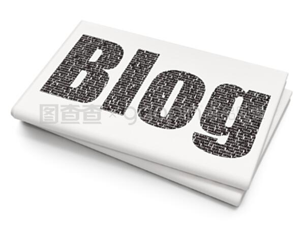 空白報紙背景下的網絡開發(fā)概念博客